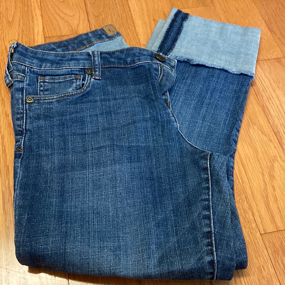 Kut from the Kloth Size 10 Crop jeans